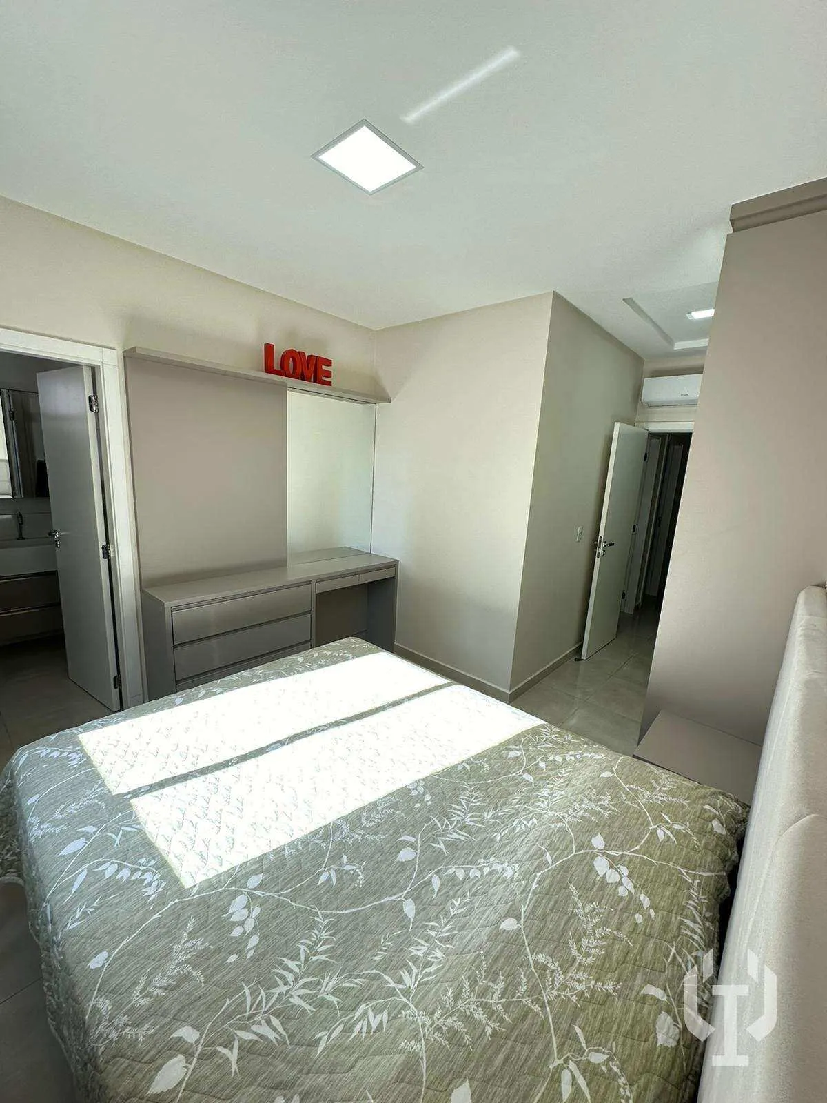 Imagem Apartamento para alugar, no Costa mare, Meia Praia, com 3 quartos, 100m2