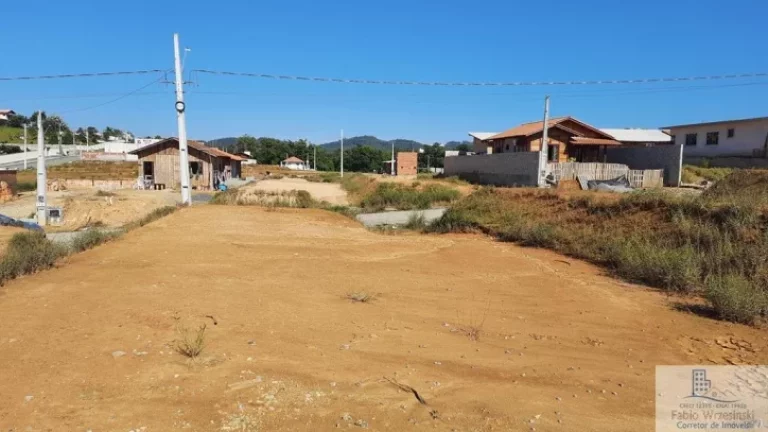 Imagem Terreno - Em loteamento, para Venda em Araquari/SC