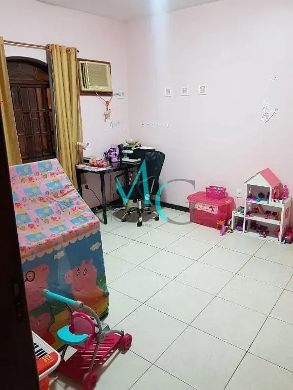 Imagem Casa com 3 dormitórios à venda, 192 m² por R$ 550.000,00 - Campo Grande - Rio de Janeiro/RJ