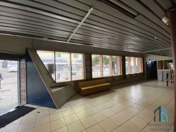 Imagem Prédio de esquina a venda, ótimo para investidores, no centro de Curitiba PR