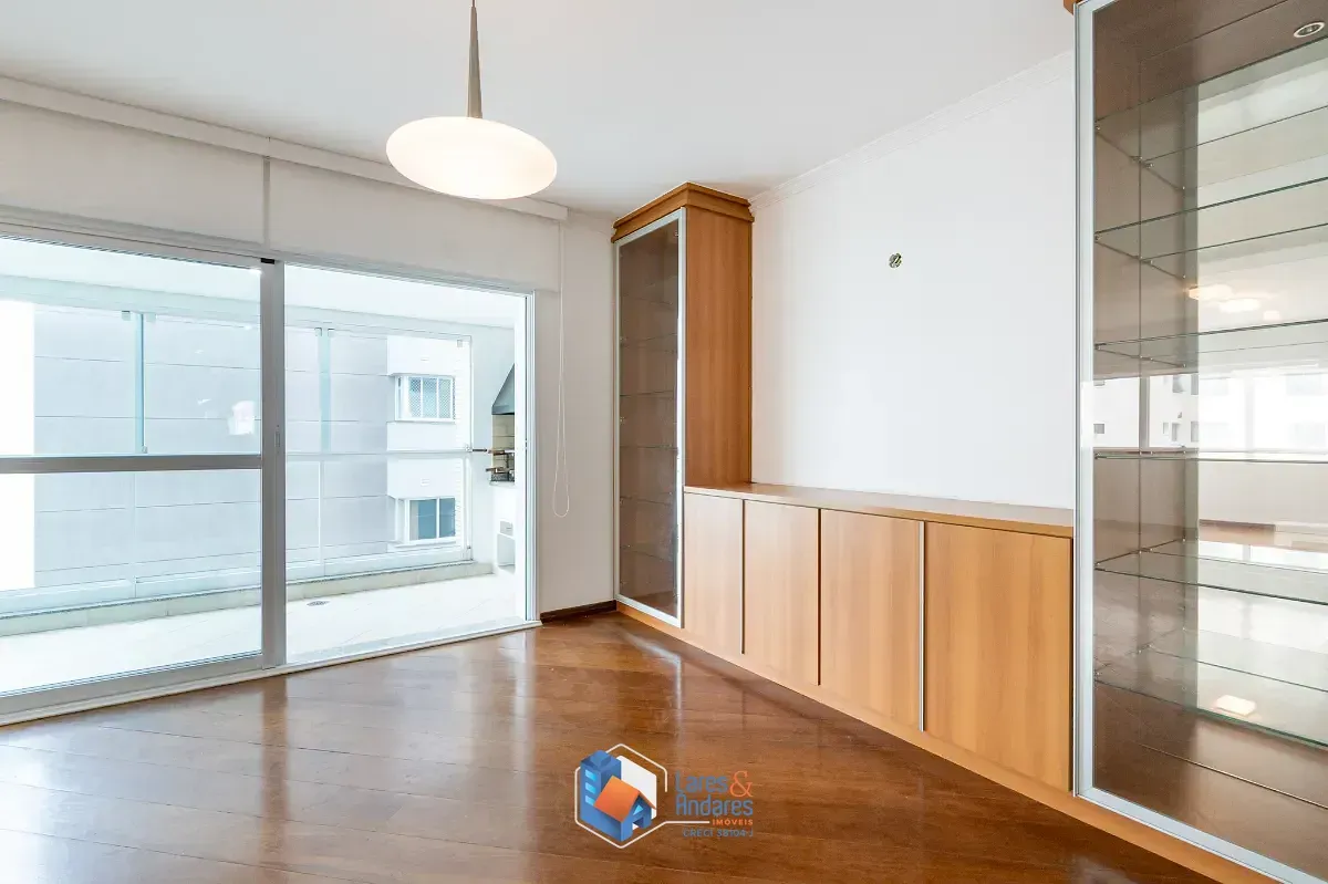 Imagem Apartamento para venda e locação em Campo Belo com 3 quartos, sendo 3 suítes, 154m²