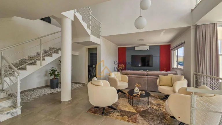 Imagem Casa com 4 dormitórios à venda - Jardim Nova Cachoeira - Cachoeira Paulista/SP