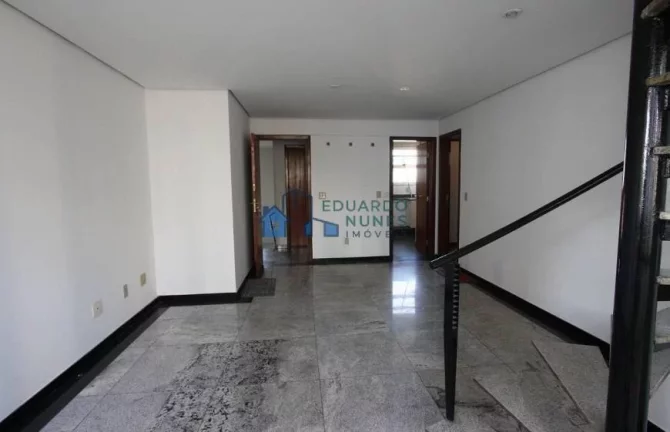 Imagem COBERTURA COM 02 QUARTOS NO SANTO ANTÔNIO.