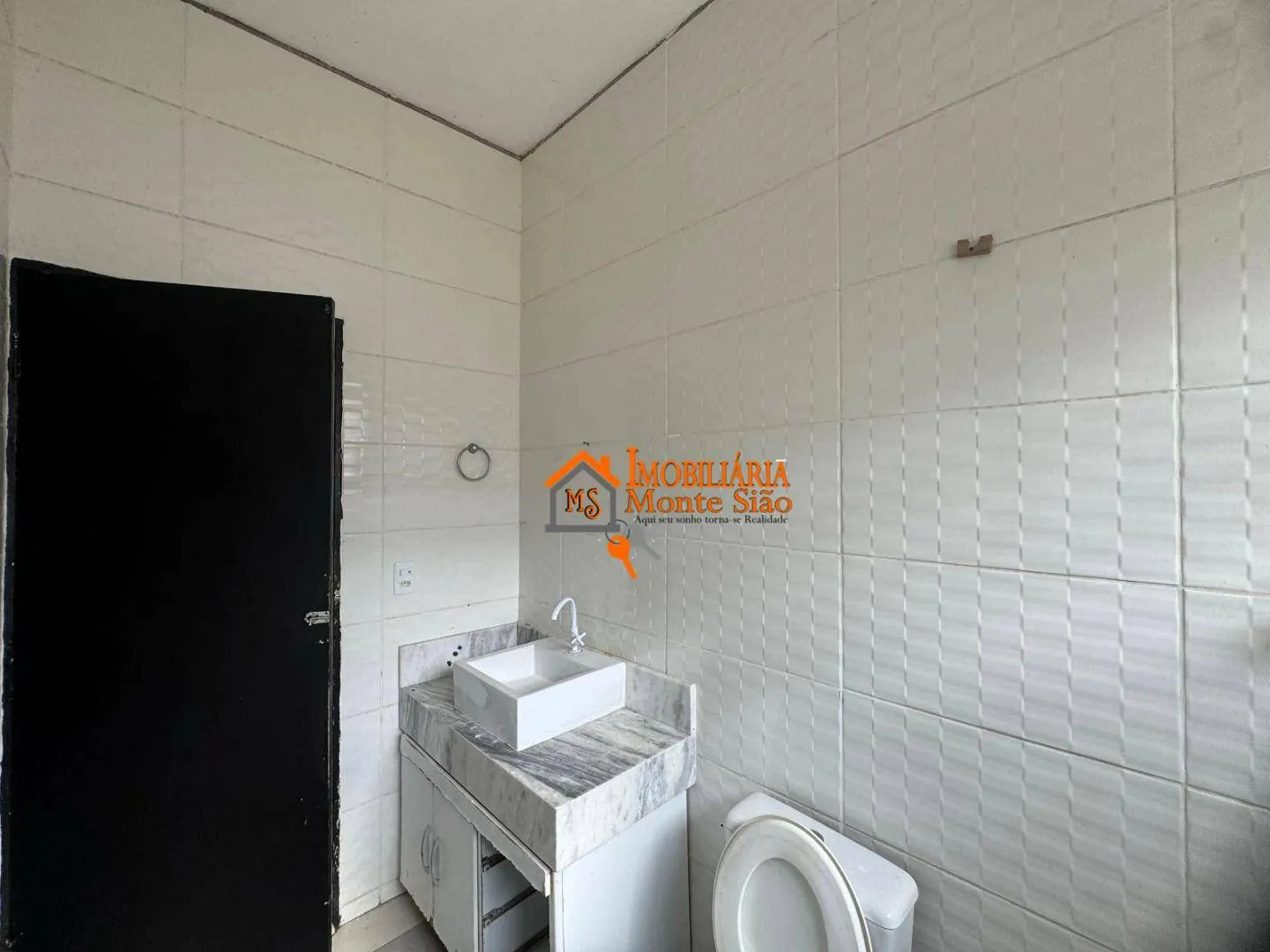 Imagem Casa com 2 dormitórios, 400 m² - venda por R$ 1.000.000,00 ou aluguel por R$ 2.142,00/mês - Cidade Soberana - Guarulhos/SP