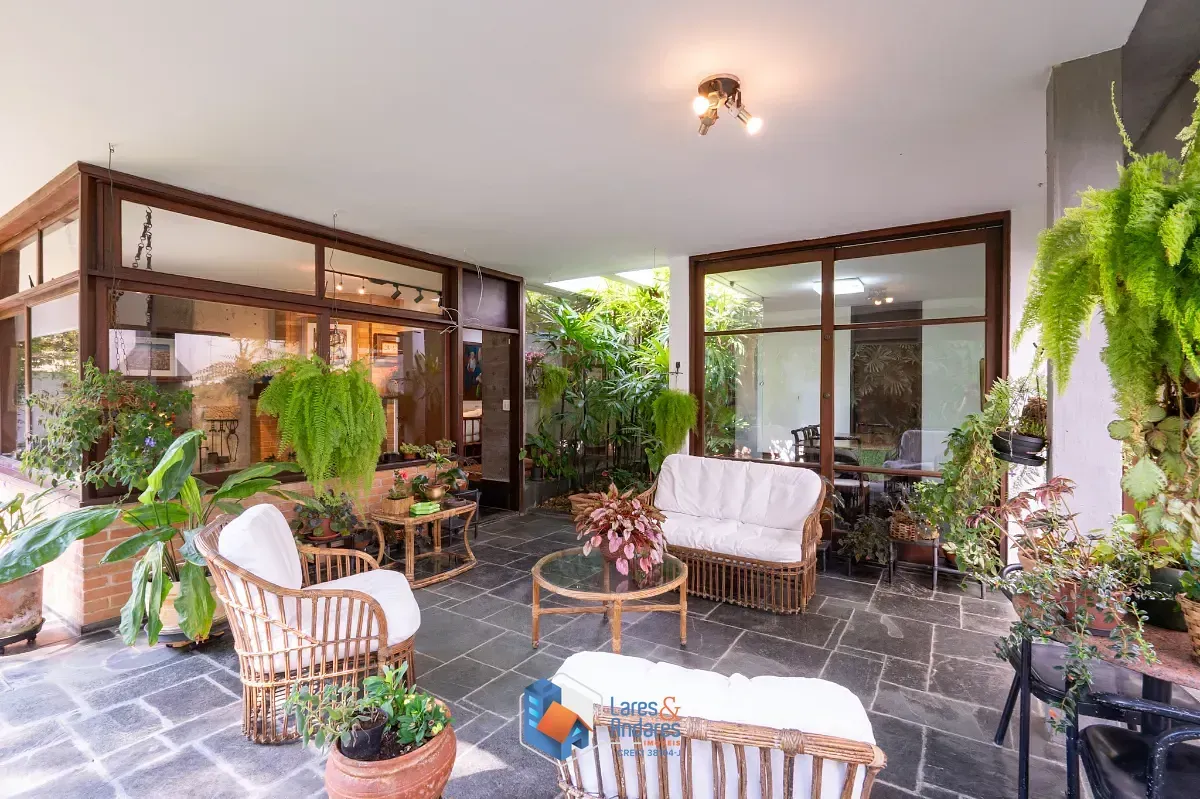 Imagem Casa para venda em Jardim Leonor com 4 quartos, sendo 4 suítes, 571m²