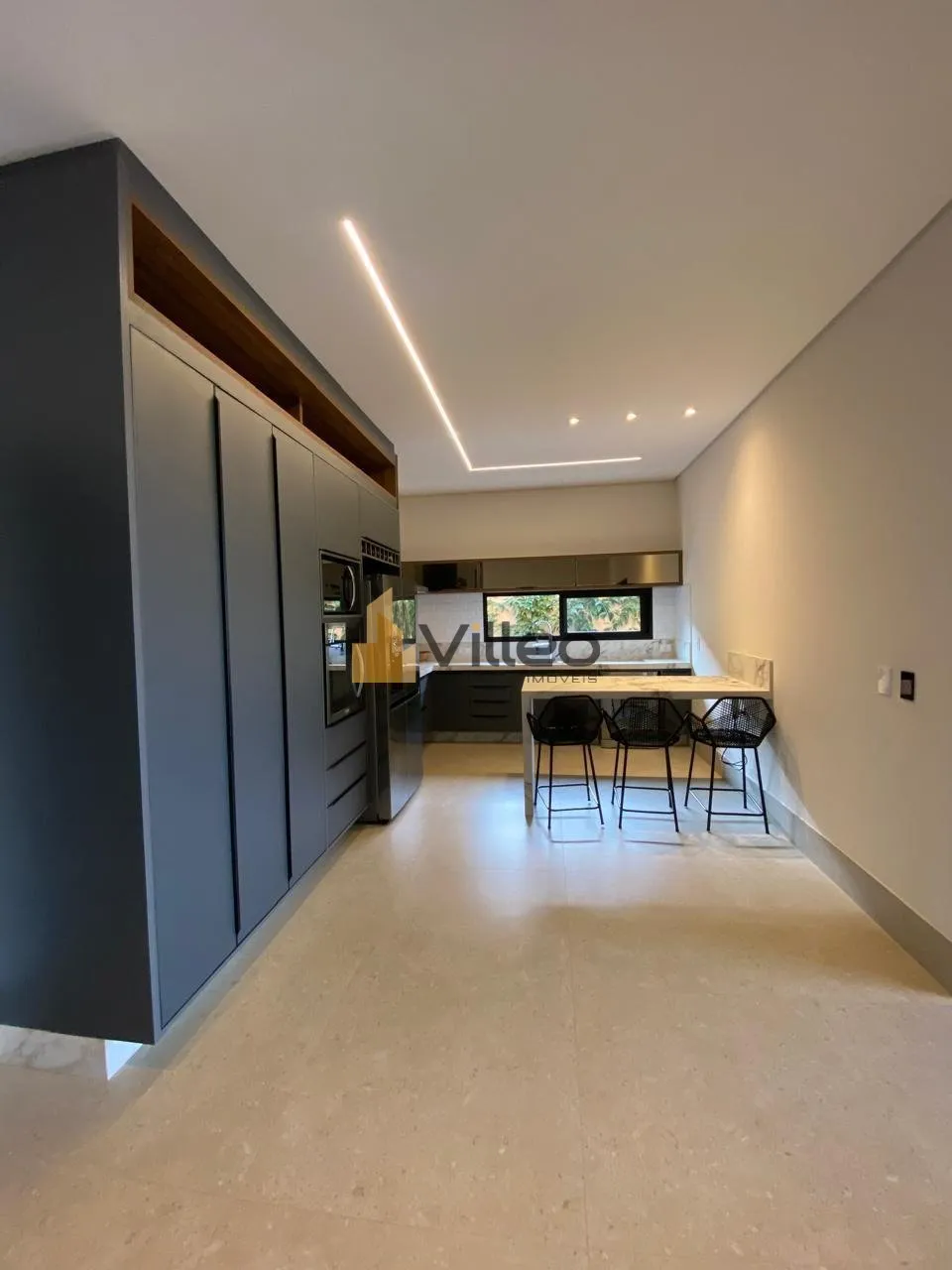 Imagem Descubra esta incrível casa localizada no Condomínio Villagio Ipanema, em Araçoiaba da Serra, ide...