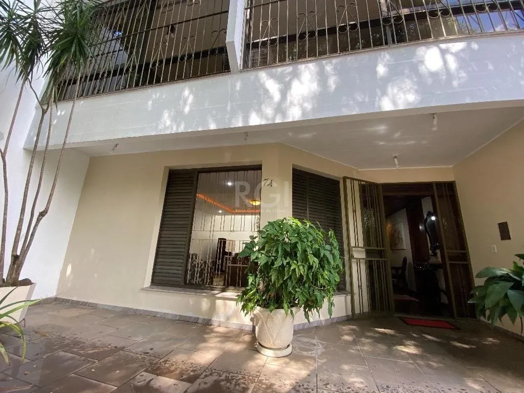 Imagem Casa com 3 dormitórios, 597 m² - Venda por R$ 1.399.000,00 - Cristal - Porto Alegre/RS
