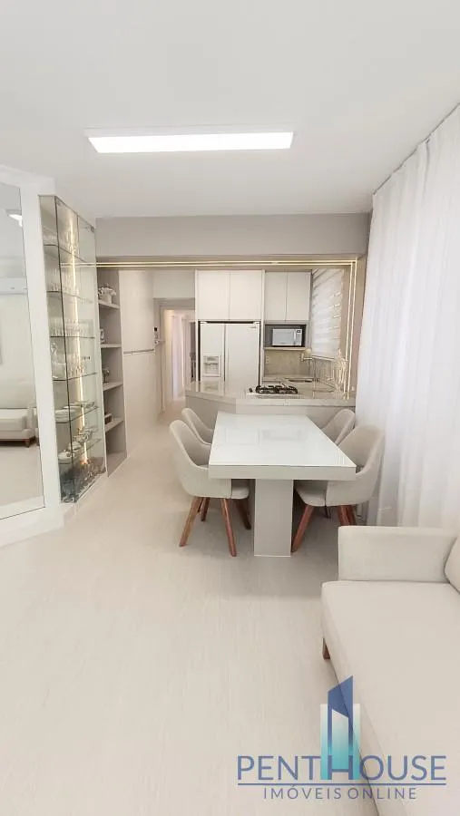 Imagem Apartamento Zona Central para Venda em Balneário Camboriú, CENTRO, 3 dormitórios, 2 suítes, 3 banheiros, 1 vaga