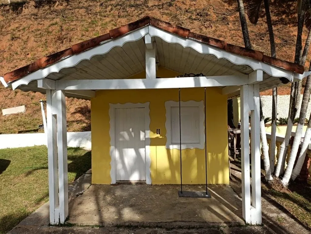 Imagem Chácara à venda 3 Quartos, 1 Suite, 108000M², Zona Rural, São José dos Campos - SP