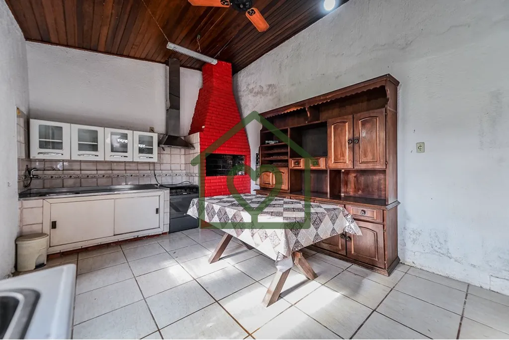 Imagem Descubra o lar dos seus sonhos em Santa Tereza, Porto Alegre!* 
 
Apresentamos uma incrível Casa no...