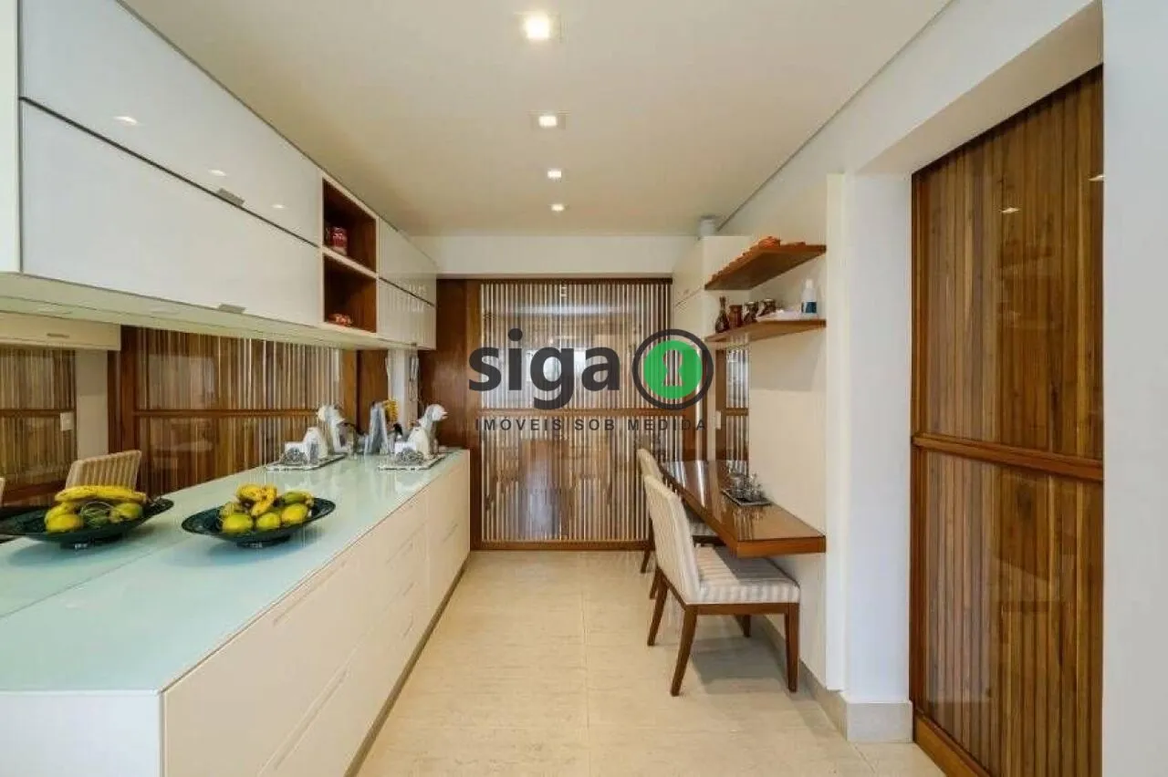 Imagem Apartamento de 210m², 3 suítes á venda por R$ 6.300.000 - Vila Olímpia - São Paulo/SP
