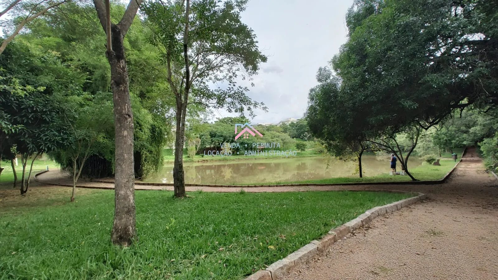 Imagem Terreno à venda Residencial dos Lagos área terreno 850 m2 - excelente localização empreendimento - I