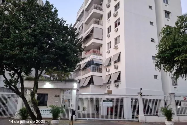 Foto do imóvel Apartamento à venda com 2 quartos, 1 suíte com 64 m² em Vila Valqueire-RJ em Rua Quiririm,487