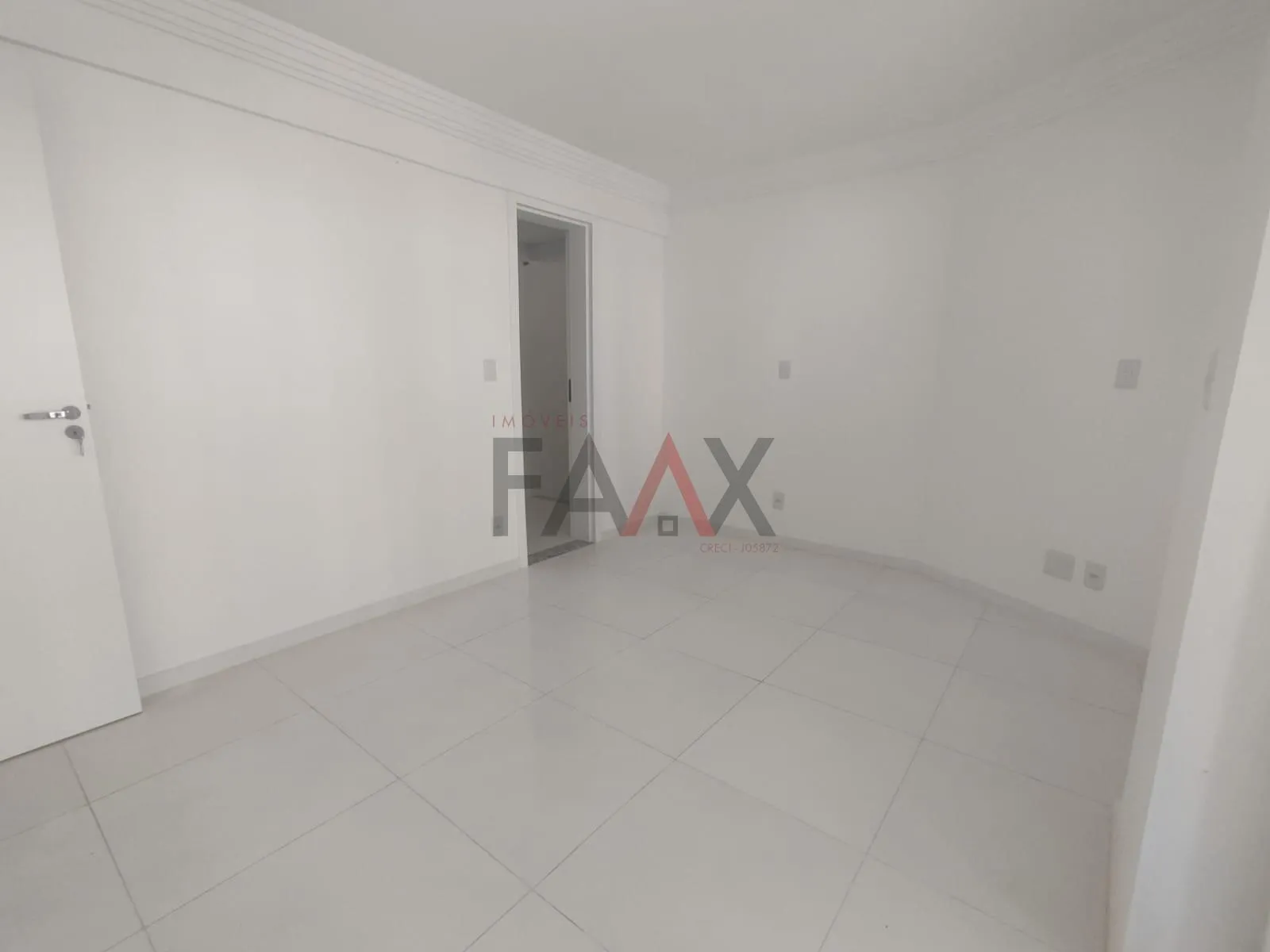 Imagem Apartamento com 3 dormitórios à venda,204.68 m², CENTRO - Gpva, GUARAPUAVA - PR