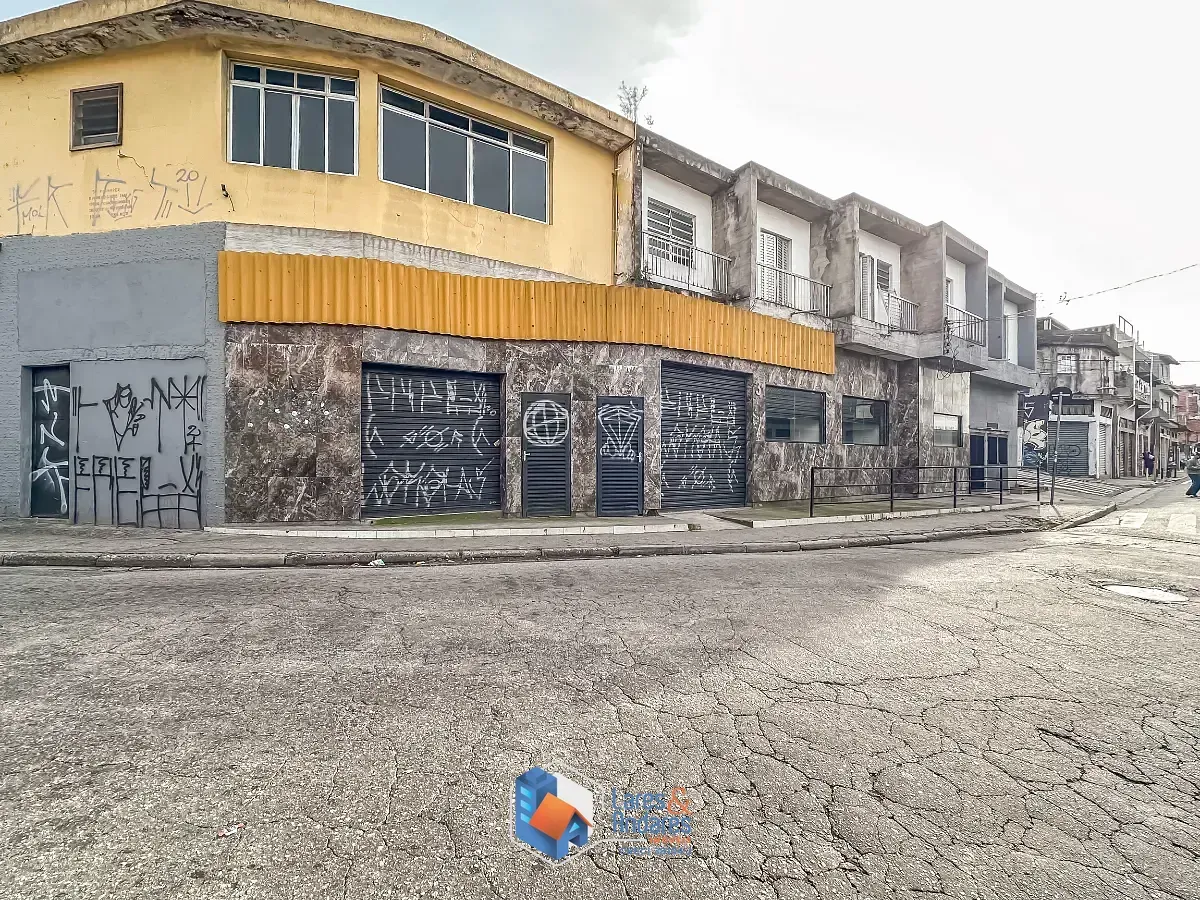 Imagem Conjunto comercial para venda em Vila Brasilândia, 264m²