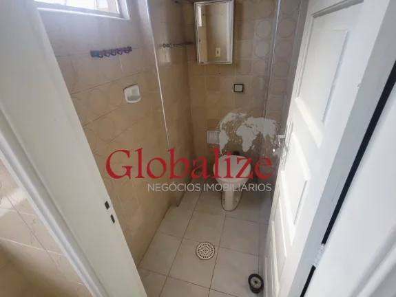 Imagem APARTAMENTO DE 2 DORMITÓRIOS COM DEPENDÊNCIA COMPLETA DE EMPREGADA NO BAIRRO DO EMBARÉ EM SANTOS (SP) POR R$.470.000,00