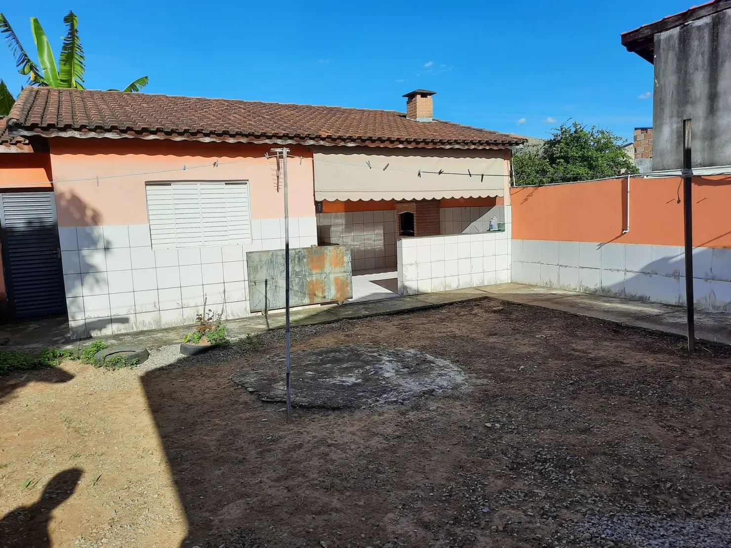 Imagem Casa à venda 3 Quartos, 2 Vagas, 300M², Laerte Assunção, Pindamonhangaba - SP