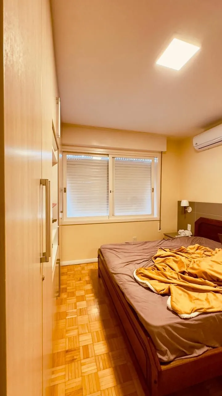 Imagem EXCELENTE APARTAMENTO À VENDA - TOTALMENTE REFORMADO E PRONTO PARA MORAR