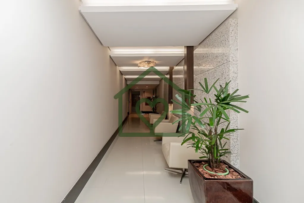 Imagem APARTAMENTO DE 85m² COM 3 DORMITÓRIOS (1 SUÍTE), BANHEIRO, SALA DE ESTAR E JANTAR, COZINHA COM CH...
