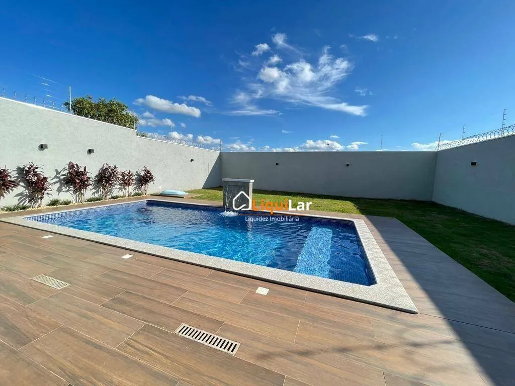 Imagem Casa Térrea à Venda com Piscina, Suíte com Closet e Área Gourmet Completa