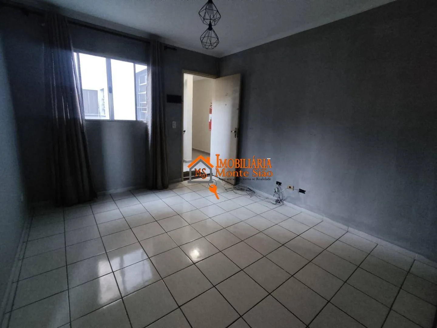 Imagem Apartamento com 2 dormitórios à venda, 46 m² por R$ 230.000,00 - Jardim Santo Expedito - Guarulhos/SP