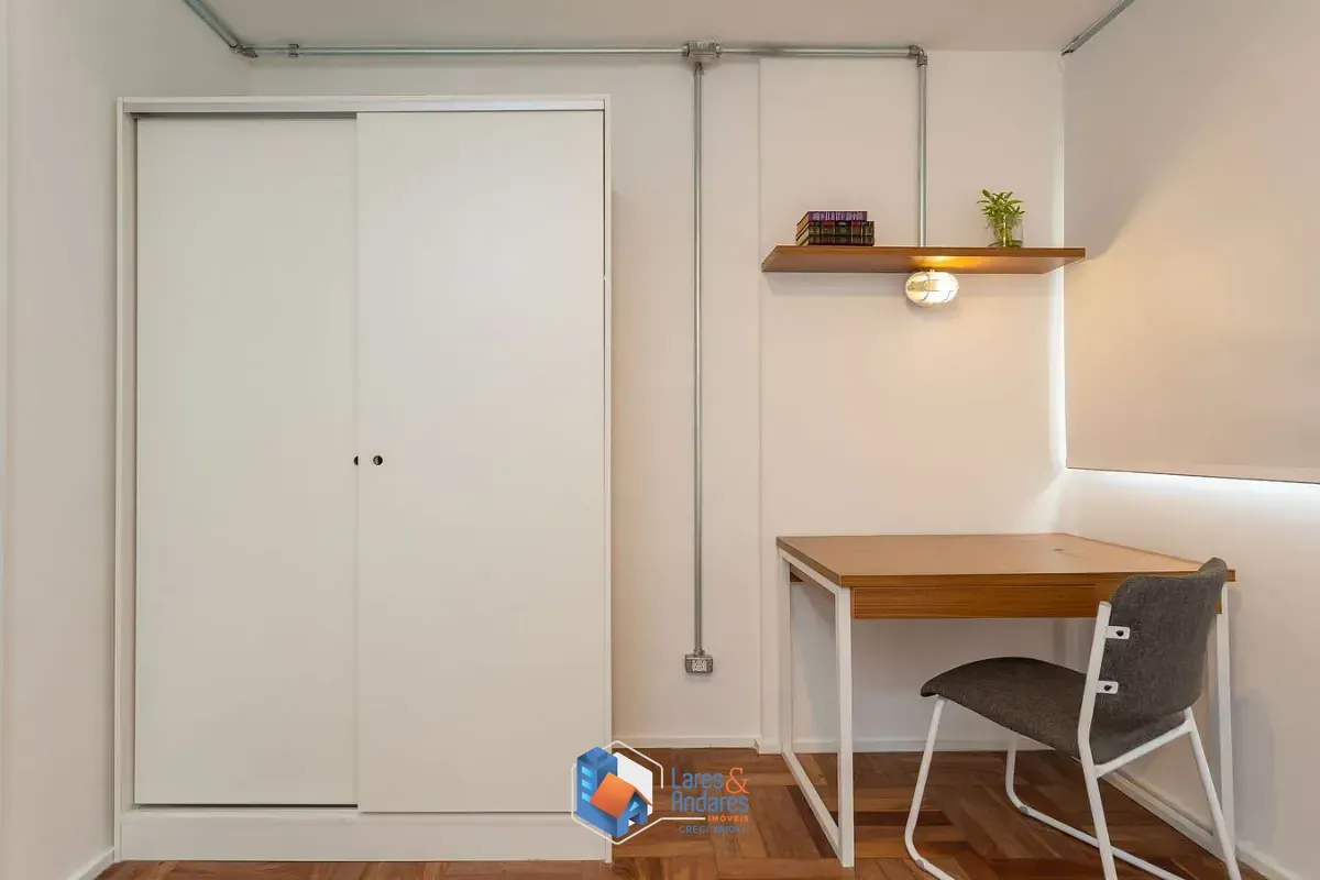 Imagem Apartamento para venda em Pinheiros com 4 quartos, sendo 1 suíte, 106m²