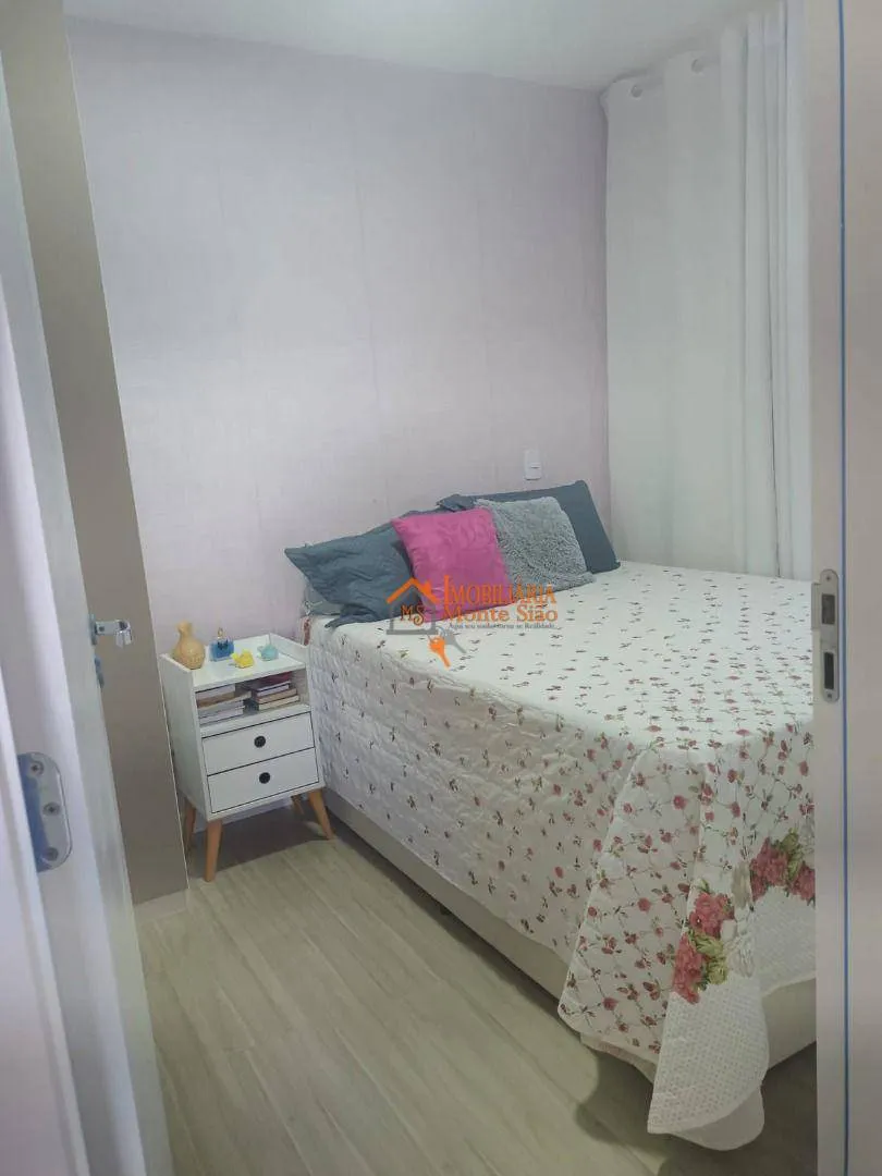 Imagem Apartamento com 2 dormitórios à venda, 42 m² por R$ 426.000,00 - Vila Galvão - Guarulhos/SP