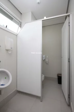 Imagem Conjunto comercial com 220m2 mobiliado na Vila Olímpia.