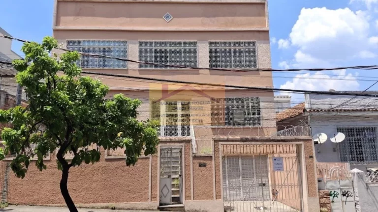 Foto do imóvel Oportunidade Única: Galpão Espaçoso em Cascadura, RJ! em Rua Barbosa