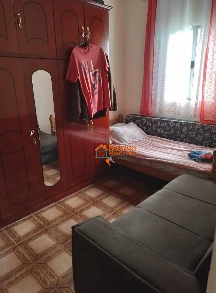 Imagem Sobrado com 3 dormitórios à venda, 210 m² por R$ 270.000 - Morros - Guarulhos/SP