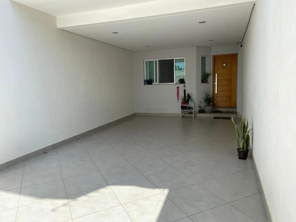 Imagem Sobrado de luxo com 4 quartos, 2 suítes e 4 vagas na Vila Alpina - Santo André-SP: Oportunidade única!