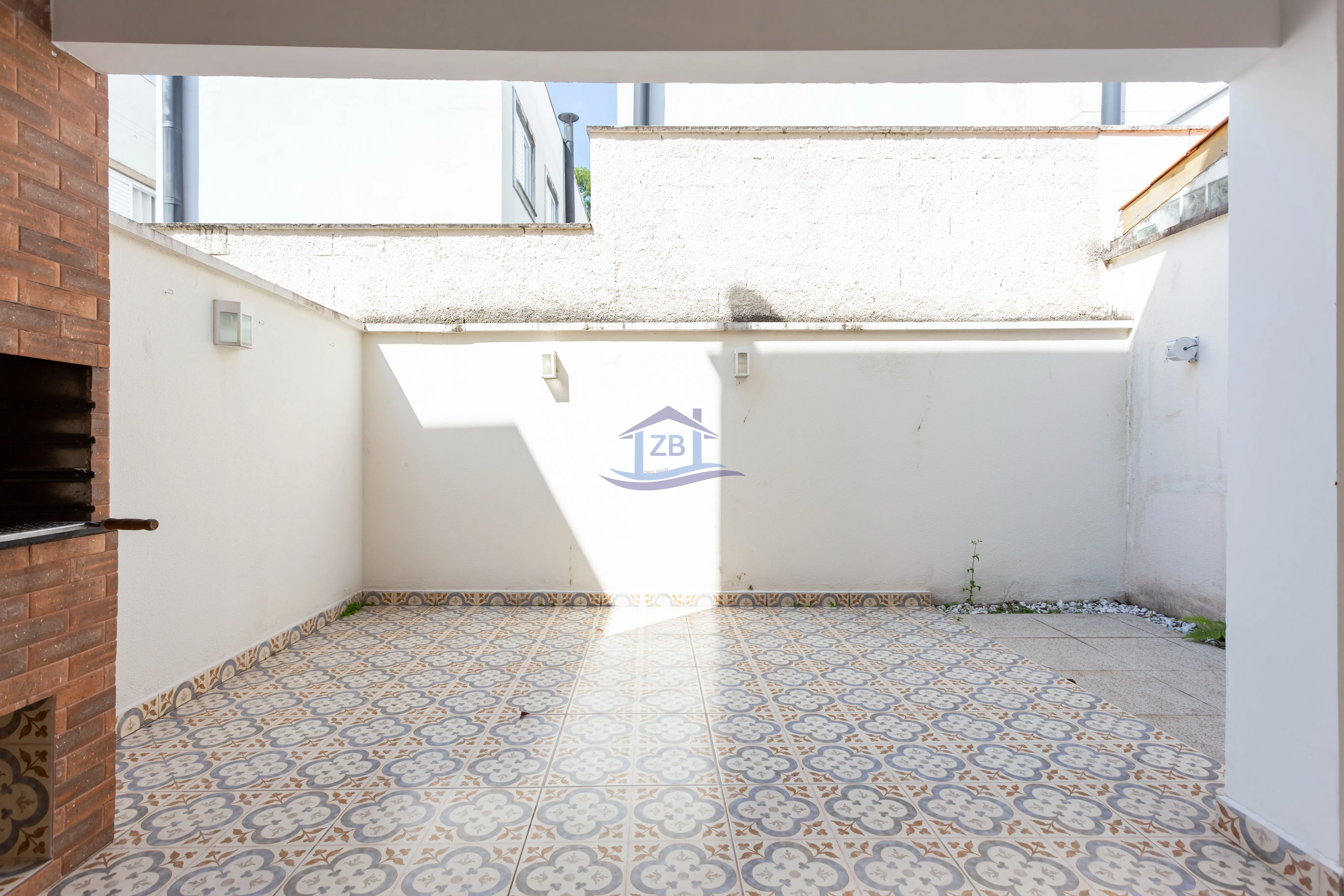 Imagem CASA RESIDENCIAL em COTIA - SP, CHÁCARA PAVOEIRO