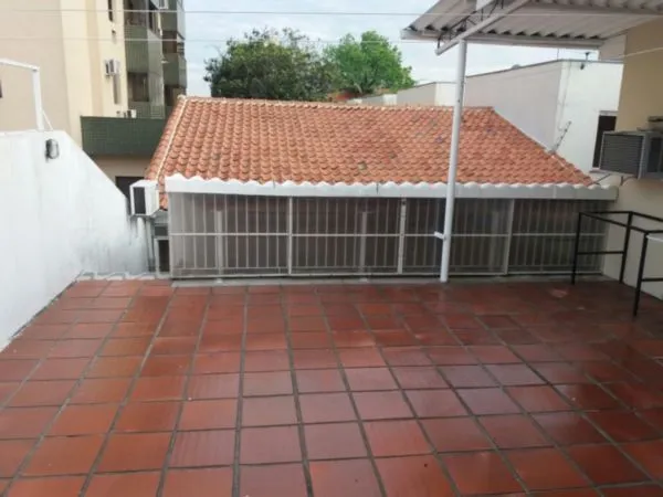 Imagem Casa para Venda - 435.6m², 2 dormitórios, 3 vagas - Cristo Redentor