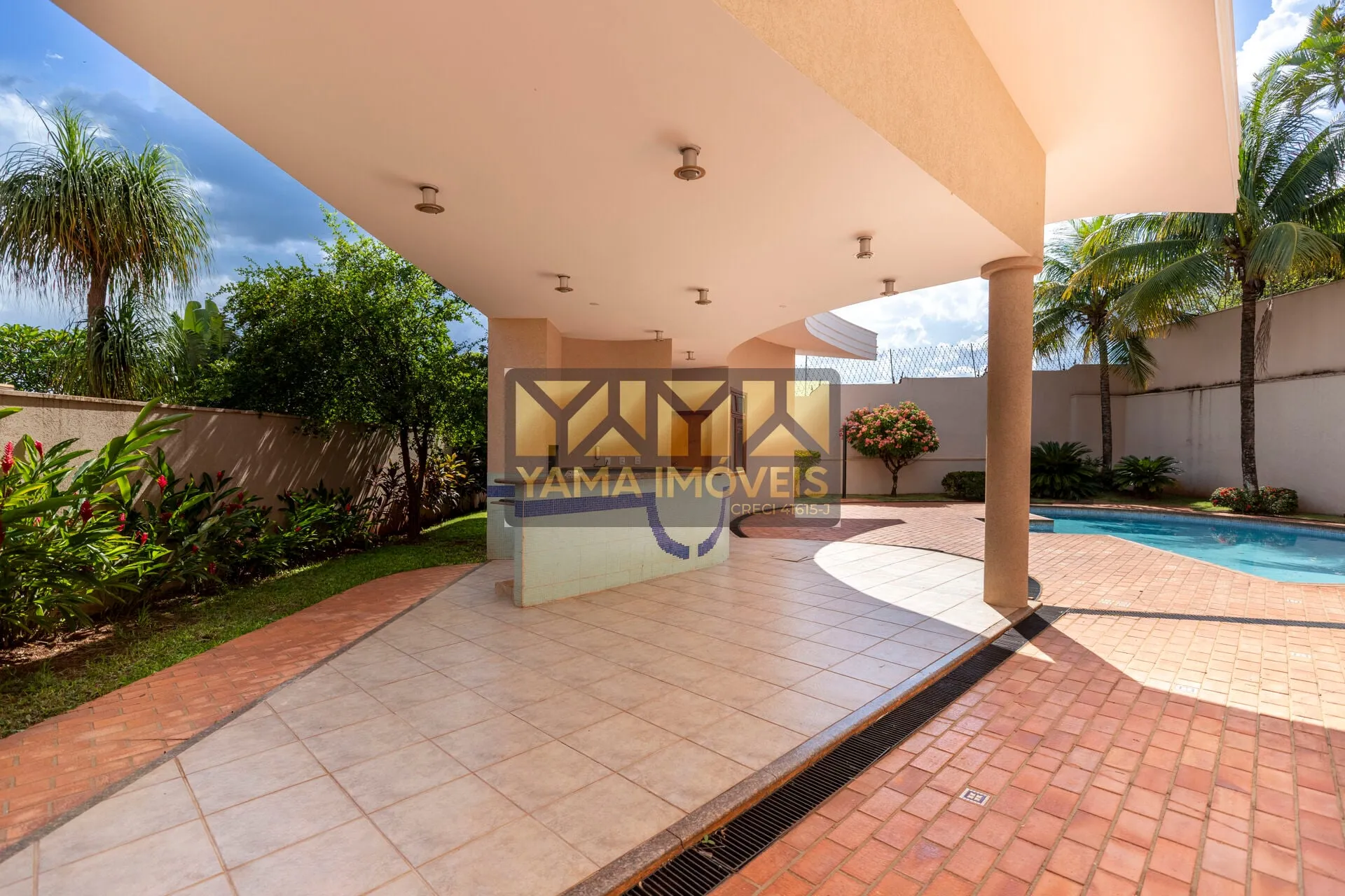 Imagem Condomínio Gênova - Casa Alto Padrão com 4 Suítes e 525 m² no Condomínio Gênova - Ribeirão Preto/SP