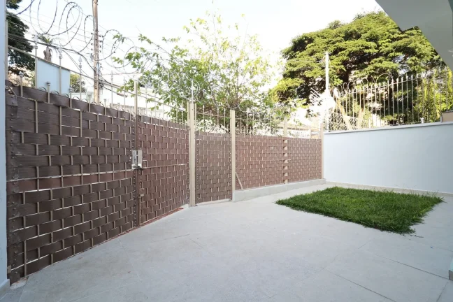 Imagem "Casa Comercial ou Residencial de 105m² - Conforto, Praticidade e Localização Privilegiada"