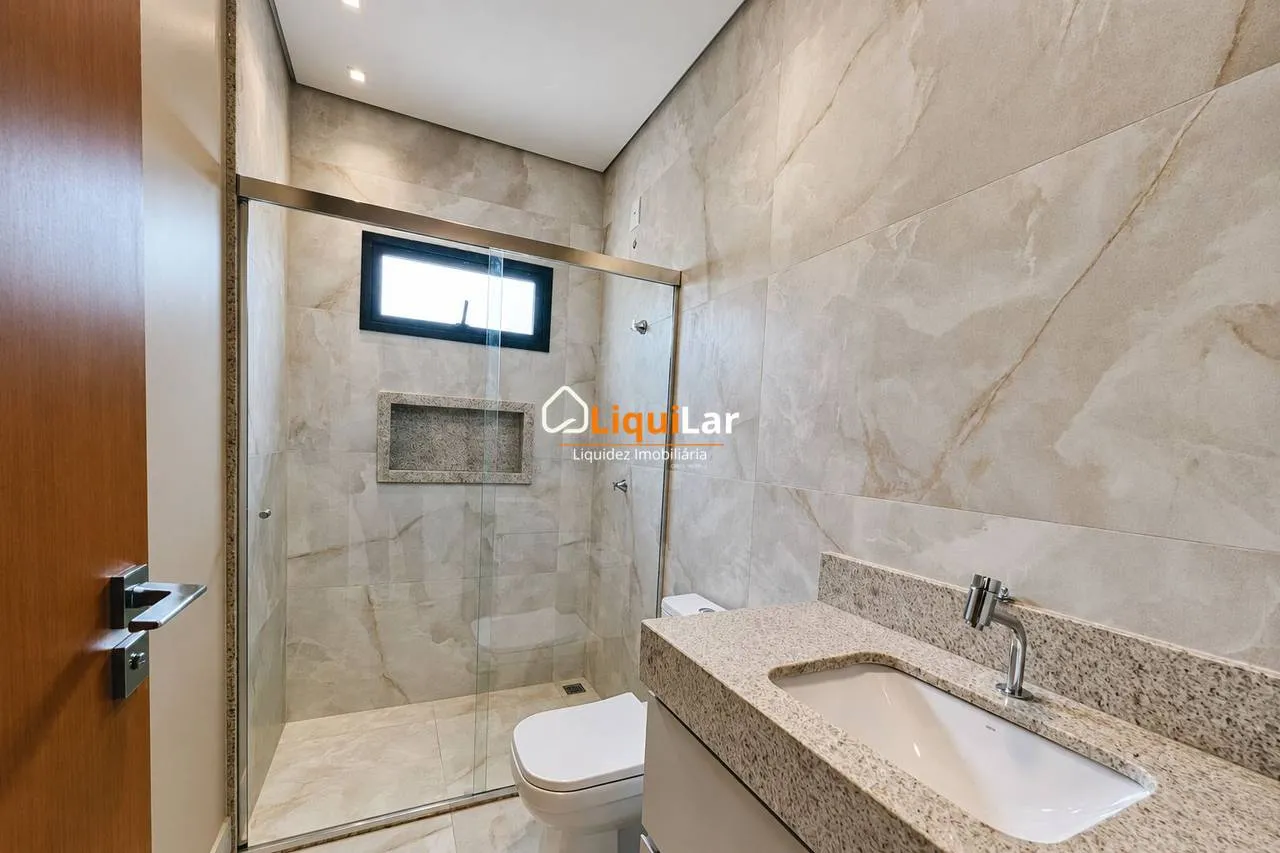 Imagem Casa moderna com varanda gourmet no Reserva Santa Inês - conforto, segurança e alto padrão em condomínio fechado