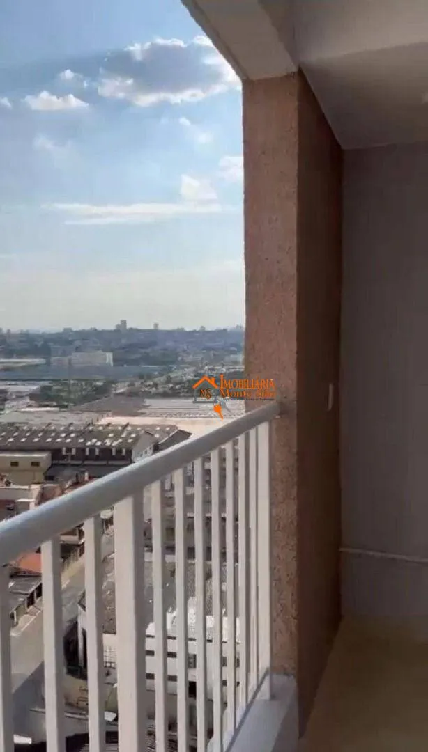 Imagem Apartamento à venda com 43m², 2 quartos, sala com sacada no Condomínio Flap - Vila São João, Guarulhos, SP