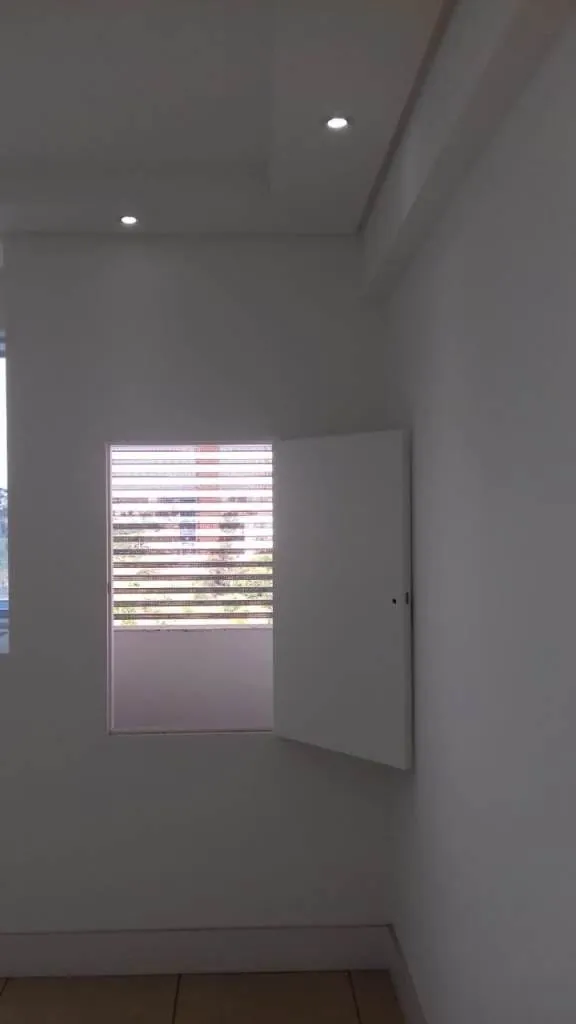 Imagem Comercial à venda 40M², Parque Senhor do Bonfim, Taubaté - SP | Square Offices &amp; Mall
