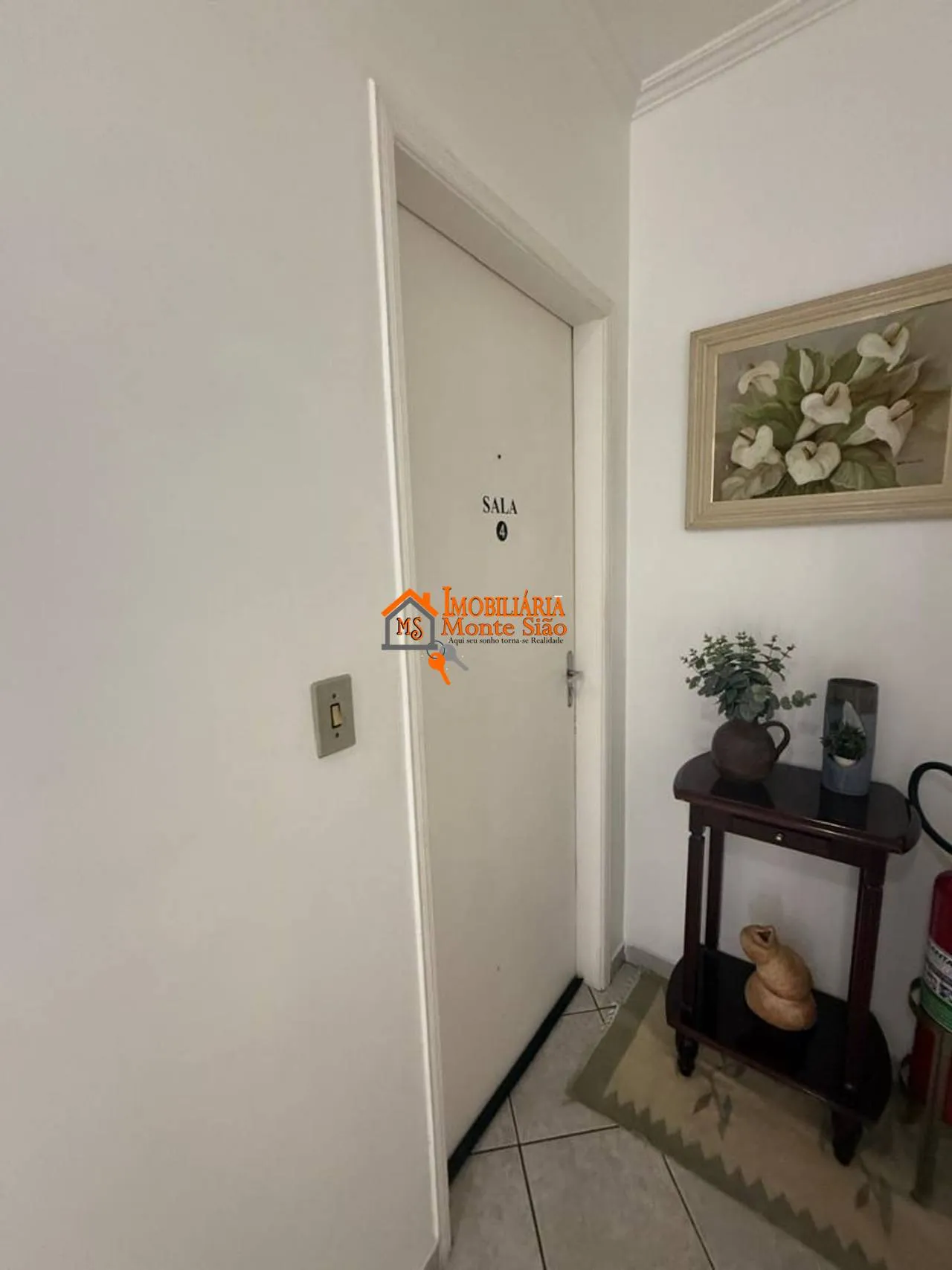 Imagem Sala para alugar, 14 m² por R$ 1.550,00/mês - Jardim Santa Mena - Guarulhos/SP