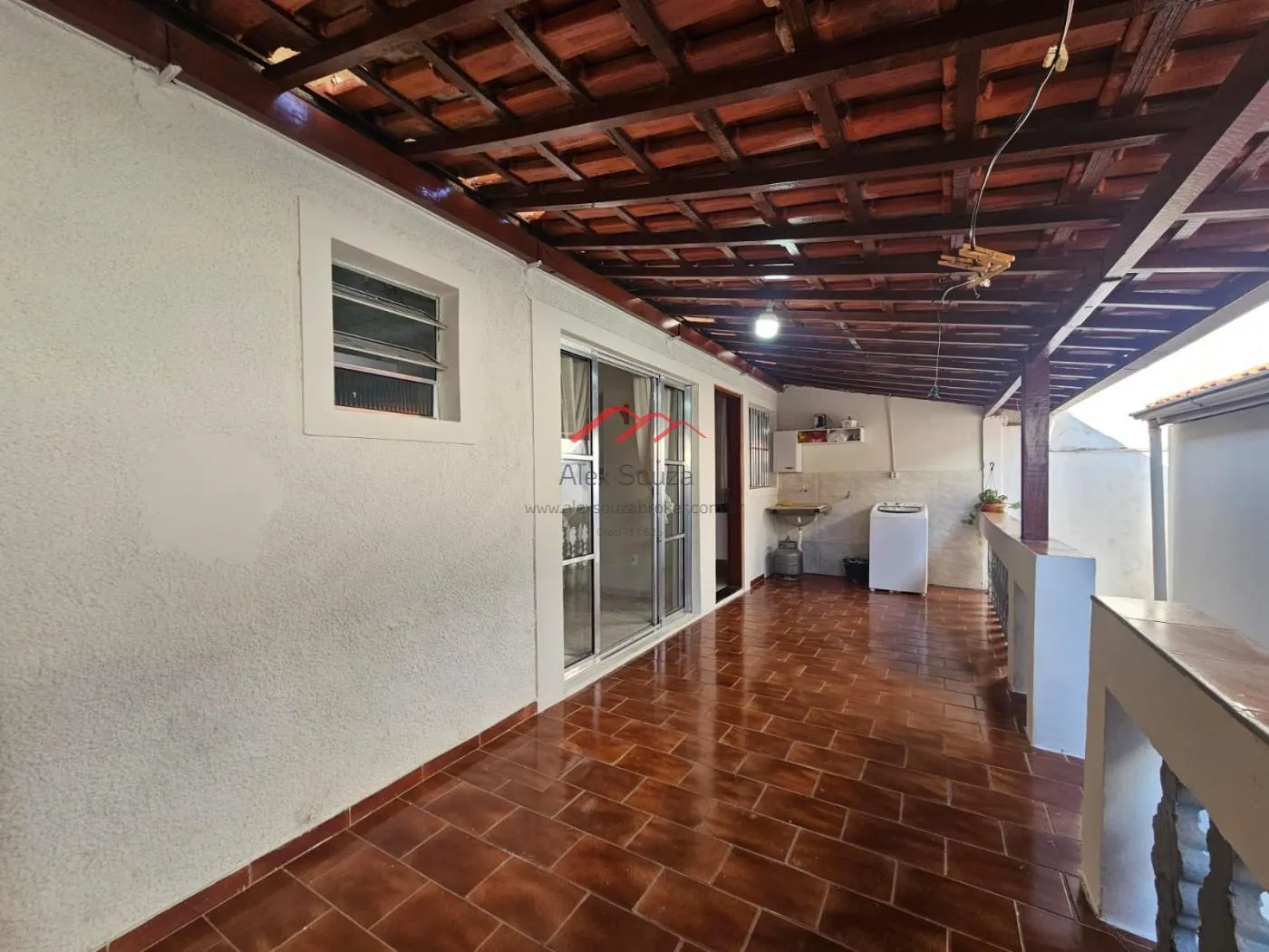 Imagem Casa para Venda em Sumaré, Jardim Maria Antonia (Nova Veneza), 3 dormitórios, 3 banheiros, 4 vagas
