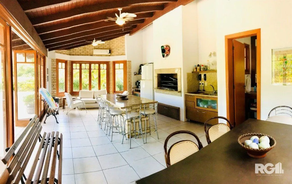 Imagem Casa de Condomínio em Cavalhada