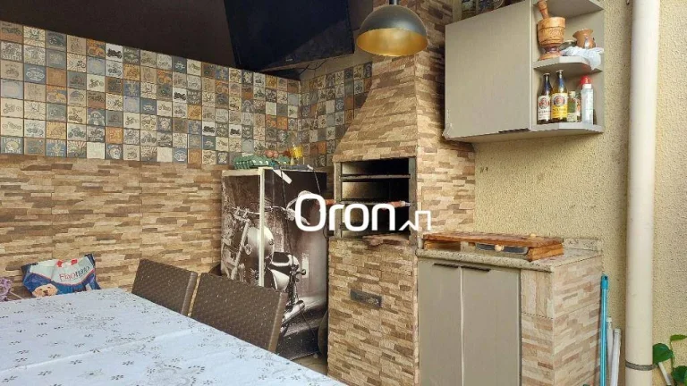 Imagem Sobrado com 3 dormitórios à venda, 145 m² por R$ 750.000,00 - Jardim Europa - Goiânia/GO