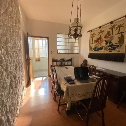 Imagem Apartamento à Venda em Piracicaba, Centro. Ótima localização. Com 2 dormitórios, Banheiro socia...