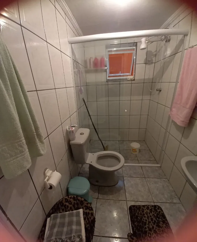 Imagem Oportunidade Imperdível: Casa à Venda na Vila Bela Vista, Santo André-SP com 4 quartos, 2 banheiros e 2 vagas de garagem