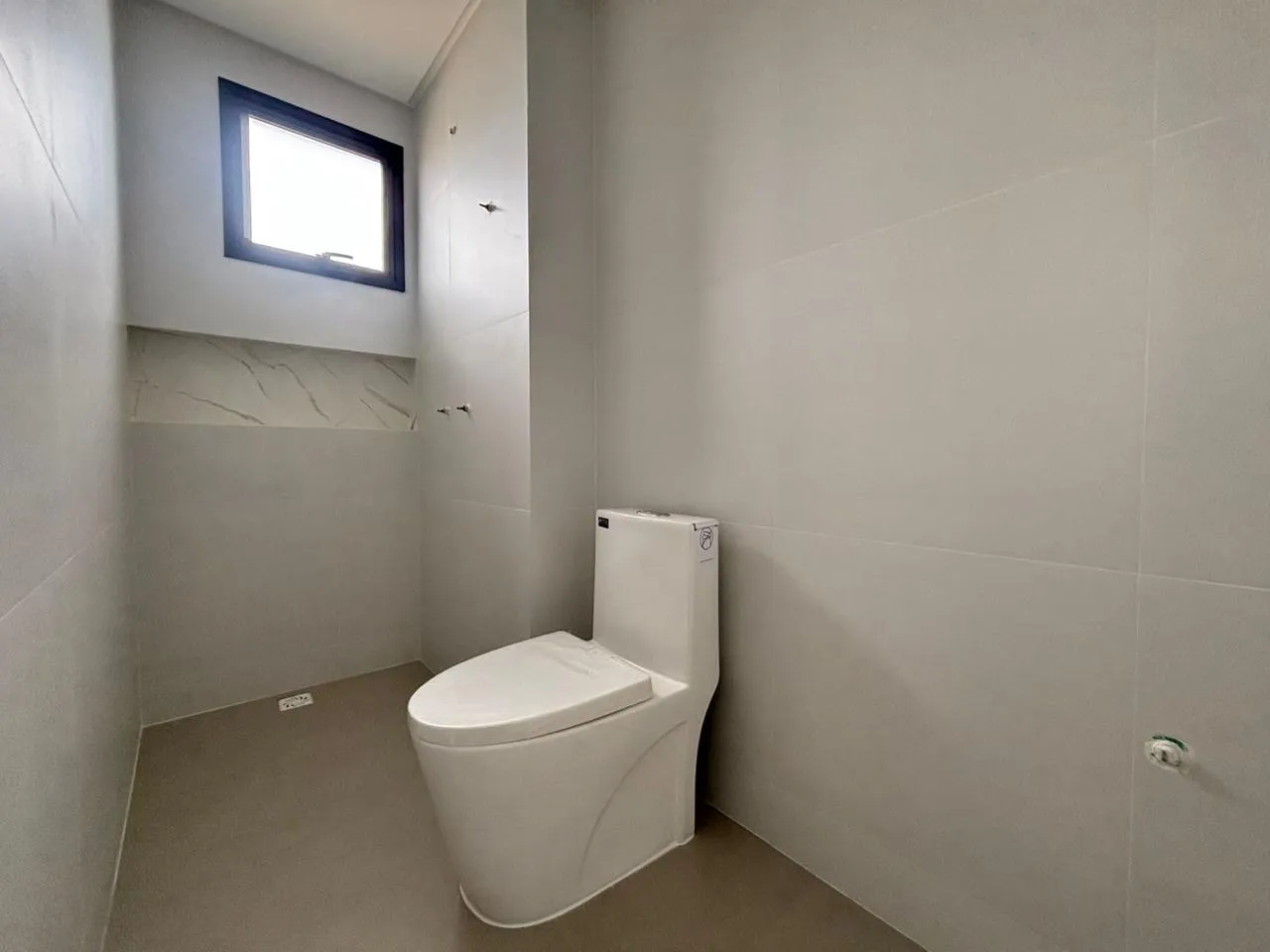 Imagem Apartamento com vista para o mar à venda com 144.65m2 por R$ 2.200.000,00