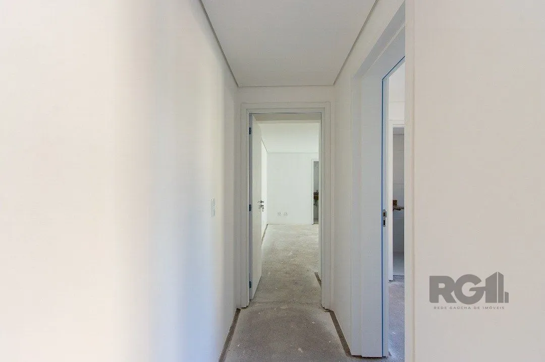 Imagem Cobertura para Venda - 214.34m², 3 dormitórios, sendo 3 suites, 2 vagas - Tristeza