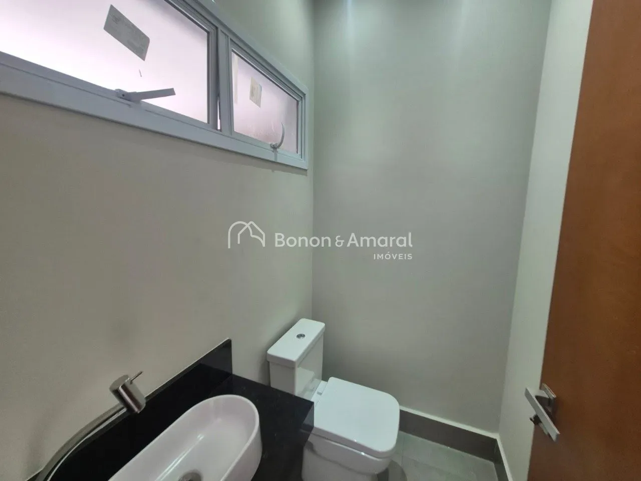 Imagem Casa a venda no Condomínio Jardim dos Lírios - Paulínia, SP