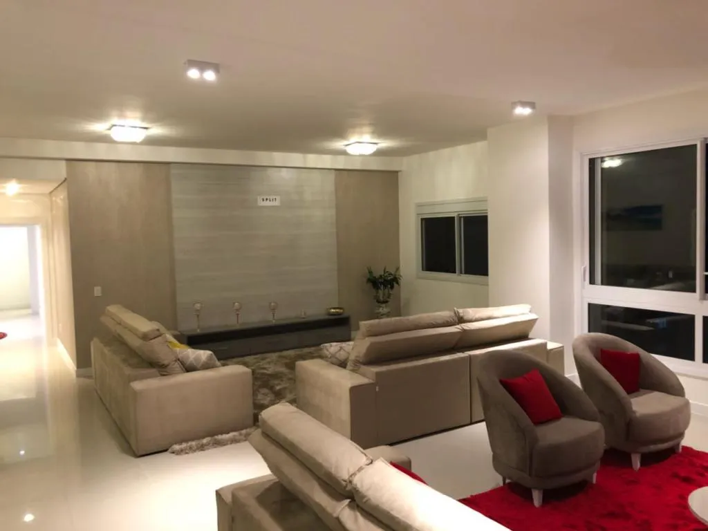 Imagem Apartamento 4 Dormitórios - Bairro Navegantes