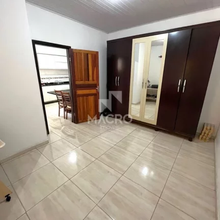 Imagem Casa c/ piscina | Barra | 3 quartos (2 suítes) | 140m²