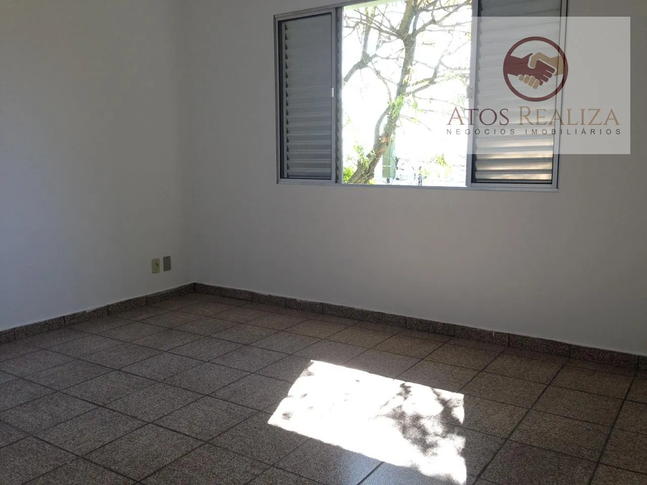 Imagem Compre Comercial Prédio Inteiro Jardim Iporanga São Paulo